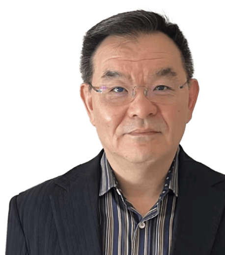 Headshot of Tae Kim